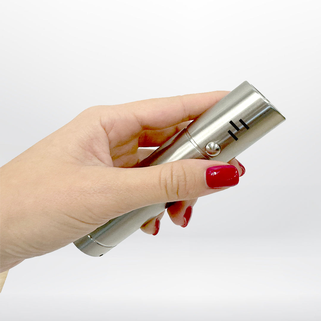 ELEVE™ Handheld Light Therapy Torch